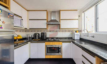 Imagem 4: SOBRADO TRIPLEX com 3 dormitórios à venda por R$ 731.000,00 no bairro Boqueirão - CURITIBA