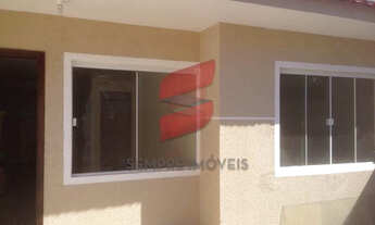 Imagem: CASA com 2 dormitórios à venda com 45m²