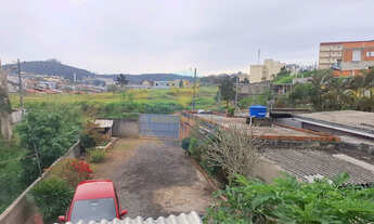 Imagem 2: Casa com Kitnetes Independentes com Renda em Cotia