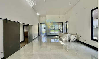 Imagem 6: Casa nova e moderna na Granja Viana  Alto padrão