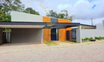 Imagem: Casa térrea contemporânea com piscina