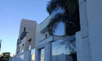 Imagem: Casa Geminada a Venda no bairro Praia Brava