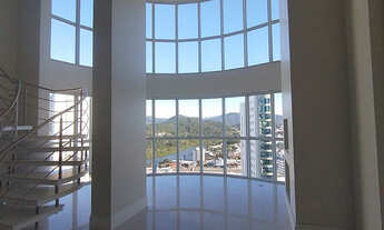 Imagem: Apartamento Duplex Com Vista Para a Cidade