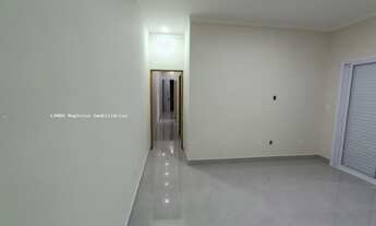 Imagem: Casa a Venda com Jacuzzi e Cromoterapia