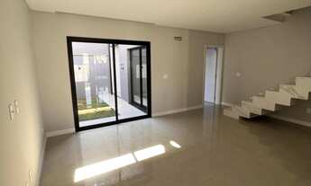 Imagem 2: Sobrado para venda em Camboriú, alto padrão com 3 suítes