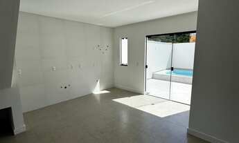 Imagem 4: Sobrado com 2 suítes no Rio Pequeno - Camboriú