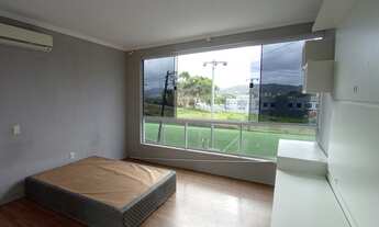 Imagem 2: Sobrado com duas Suítes no Bairro Areias, semi-mobiliado