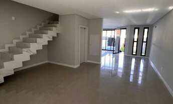 Imagem 3: Sobrado para venda em Camboriú, alto padrão com 3 suítes