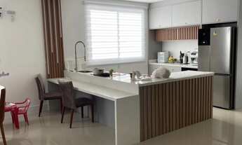 Imagem: Casa Alto Padrão em Camboriú - Condomínio