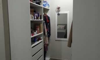 Imagem 6: Terreno com 2 Sobrados, meio lote, com suíte