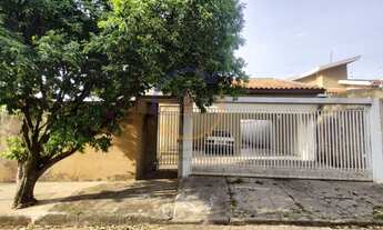 Imagem: Casa à venda em José Bonifácio, com Edícula