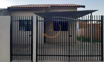 Imagem 2: Casa à venda em Ubarana, 2 dormitórios com quintal amplo