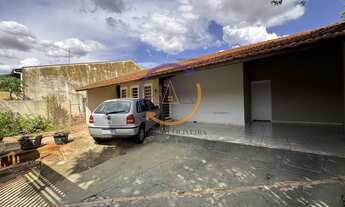 Imagem 3: Casa de Esquina à venda em José Bonifácio SP- 3 dormitórios