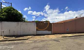 Imagem: Casa a venda em Adolfo SP Res. Martinez