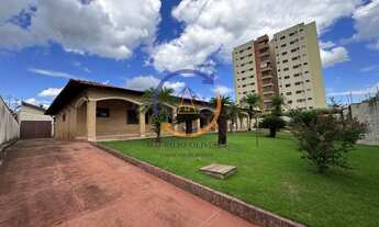 Imagem 2: Casa Estilo Colonial Rústico | Ampla Varanda