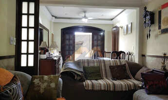 Imagem 4: Casa duplex com excelente área e ponto comercial