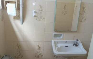 Imagem 7: Casa para Venda em Rio de Janeiro, Senador Camará, 3 dormitórios, 1 banheiro