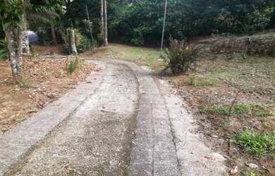 Imagem 7: Sítio para Venda em Cachoeiras de Macacu, Guapiaçu, 2 dormitórios, 1 banheiro, 2 vagas