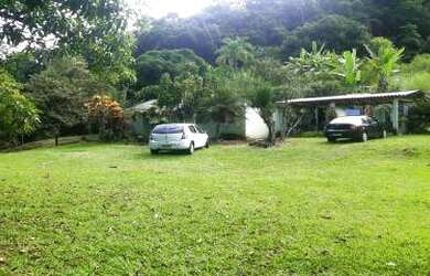 Imagem 2: Sítio para Venda em Cachoeiras de Macacu, Guapiaçu, 2 dormitórios, 1 banheiro, 2 vagas
