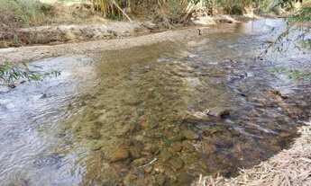 Imagem 2: Chácara para Venda em Cachoeiras de Macacu, Faraó, 3 dormitórios, 3 suítes, 1 banheiro, 2