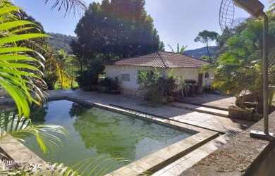 Imagem 2: Sítio para Venda em Cachoeiras de Macacu, Maraporã, 2 dormitórios, 1 banheiro, 2 vagas