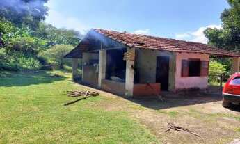 Imagem 4: Sítio para Venda em Rio Bonito, Basílio, 3 dormitórios, 1 suíte, 1 banheiro, 2 vagas