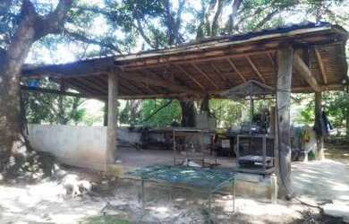 Imagem 4: Sítio para Venda em Cachoeiras de Macacu, Papucaia, 3 dormitórios, 1 banheiro, 2 vagas