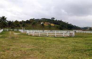 Imagem 6: Sítio para Venda em Cachoeiras de Macacu, Papucaia, 3 dormitórios, 2 suítes, 1 banheiro, 1