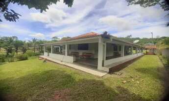 Imagem 2: Sítio para Venda em Itaboraí, Pacheco, 5 dormitórios, 3 suítes, 2 banheiros, 2 vagas