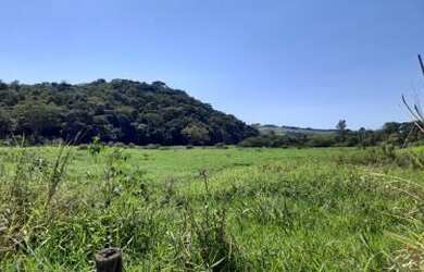 Imagem 5: Fazenda para Venda em Cachoeiras de Macacu, Vecchi, 6 dormitórios, 2 suítes, 2 banheiros