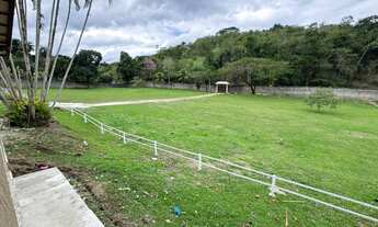 Imagem 3: Sítio para Venda em Itaboraí, Sambaetiba, 5 dormitórios, 1 suíte, 4 banheiros, 5 vagas