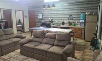 Imagem 2: Sítio para Venda em Itaboraí, Perobas, 4 dormitórios, 1 suíte, 1 banheiro, 2 vagas