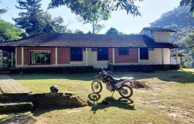 Imagem 6: Fazenda para Venda em Cachoeiras de Macacu, Papucaia, 3 dormitórios, 1 suíte, 2 banheiros