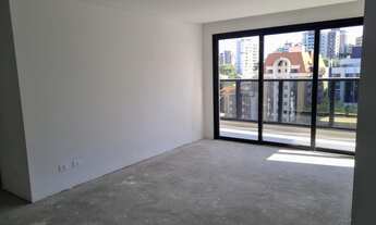 Imagem 5: Cobertura nova no Bigorilho. 3 suítes. 181 m2. Ed. Aventus