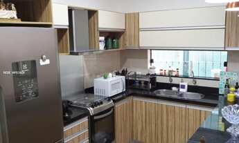 Imagem 6: Casa para Venda em Belém, Umarizal, 3 dormitórios, 1 suíte, 3 banheiros, 2 vagas