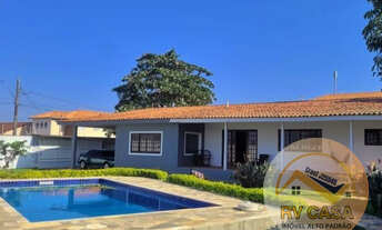 Imagem 1: Casarão com 327m², 4 suítes, com piscina a 300m da Praia !