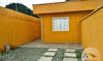 Imagem: Casa Nova, 2 dorms, 1 vaga, próx. Do mar