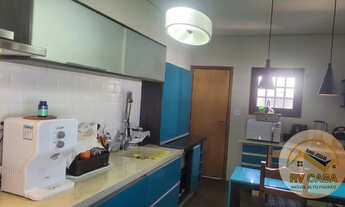 Imagem 4: Casarão com 327m², 4 suítes, com piscina a 300m da Praia !