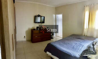 Imagem 6: CASA À VENDA, 04 DORMITÓRIOS, JARDIM BOM PASTOR!