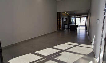 Imagem 2: Casa a Venda no bairro Jardim Ouro Verde - Botucatu, SP