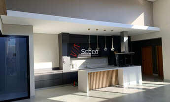 Imagem 6: CASA À VENDA, 03 DORMITÓRIOS SENDO 01 SUÍTE, BAIRRO ALTO!