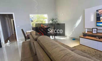 Imagem 2: CASA À VENDA, 03 DORMITÓRIOS SENDO 01 SUÍTE, OURO VERDE!