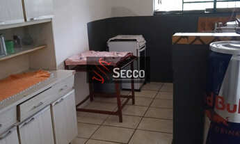 Imagem 3: Rancho a Venda no bairro Mina - Botucatu, SP