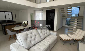 Imagem: CASA À VENDA, 03 DORMITÓRIOS SENDO 01