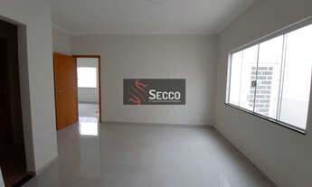 Imagem: CASA À VENDA, 03 DORMITÓRIOS SENDO 01