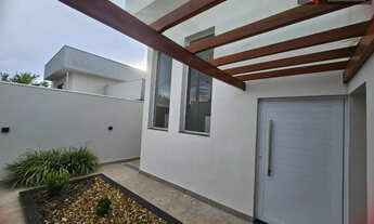 Imagem: CASA À VENDA, 03 DORMITÓRIOS SENDO 01