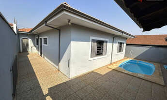 Imagem: CASA À VENDA, 03 DORMITÓRIOS SENDO 01