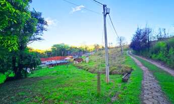 Imagem 2: TERRENO EM ATIBAIA  Jd.Estância Brasil - C/ piscina e WC