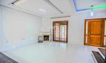 Imagem 3: Sobrado para Venda em Porto Alegre / RS no bairro Hípica