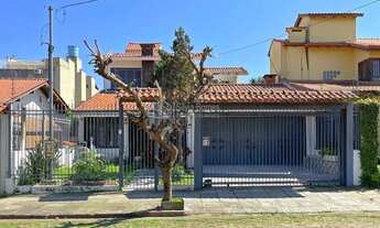 Imagem: Sobrado para Venda em Porto Alegre / RS